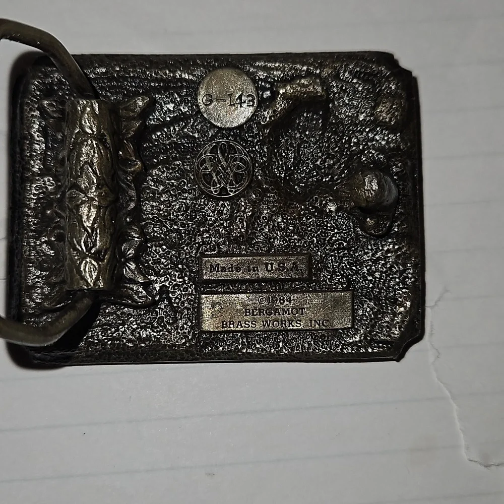 Early 80's youth/women's western motif belt buckle
